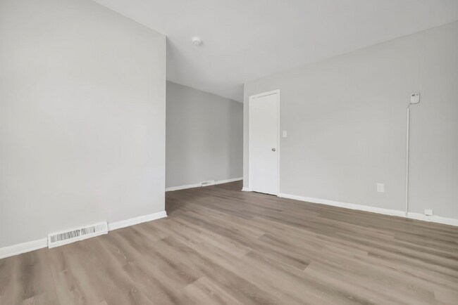 Foto del edificio - 3690 E 139th St