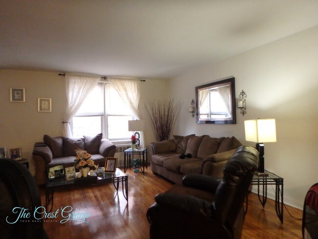 Foto del edificio - 3225 69th St