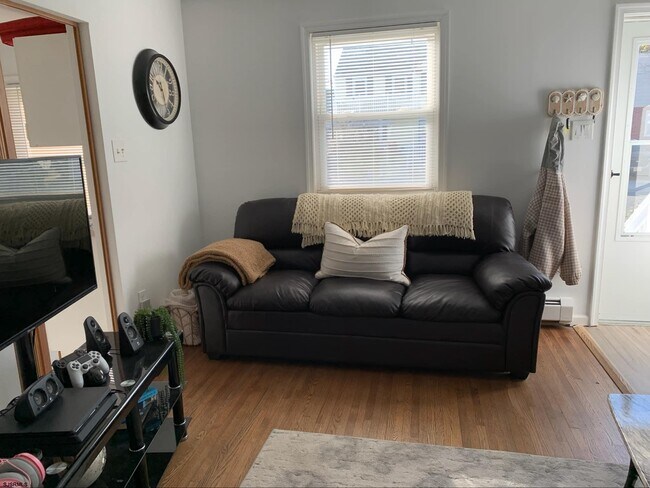 Foto del edificio - 207 N Harding Ave