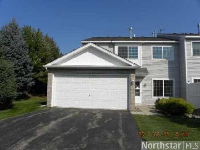 Foto principal - 1239 Elmwood Ave