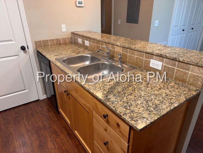 Foto del edificio - 11828 Fairview Ave