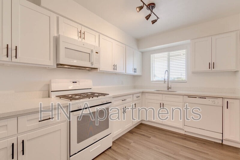 Photo - 4129 N 33rd Dr