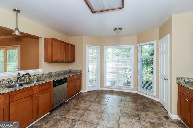 Foto del edificio - 3414 Velvet Creek Dr SW