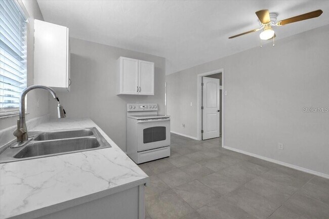 Foto del edificio - 1099 Hargrave St