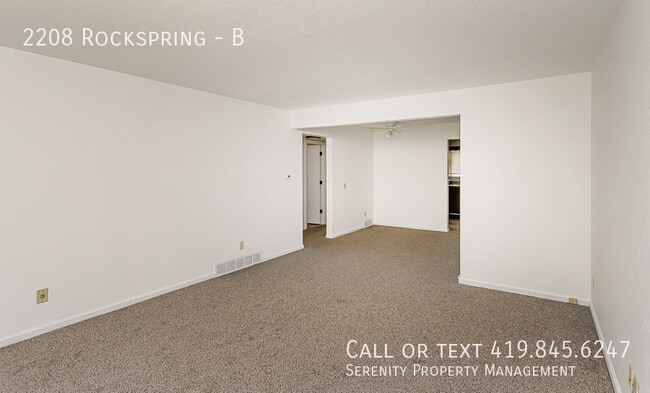 Building Photo - 2208 Rockspring-B