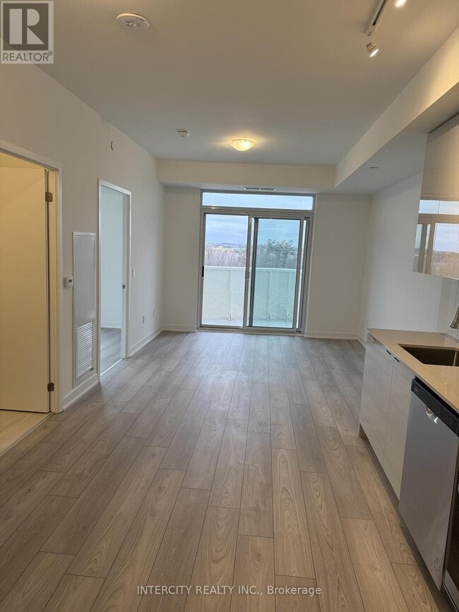 Building Photo - 498 Caldari Rd