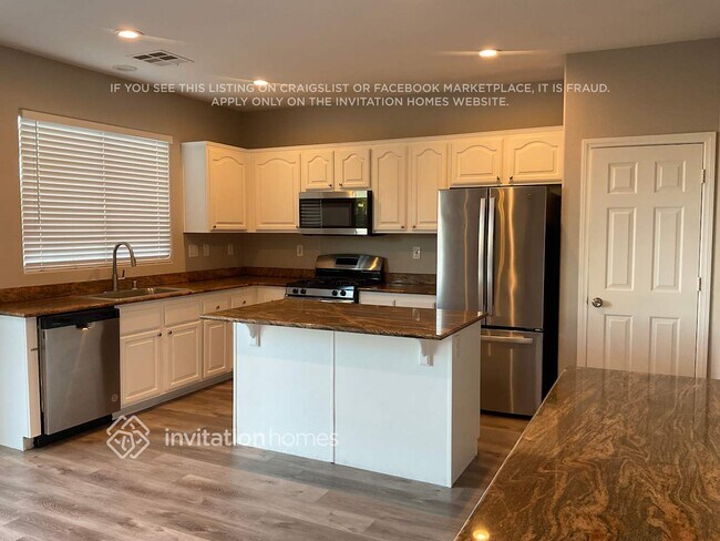 Building Photo - 6748 Sand Swallow St