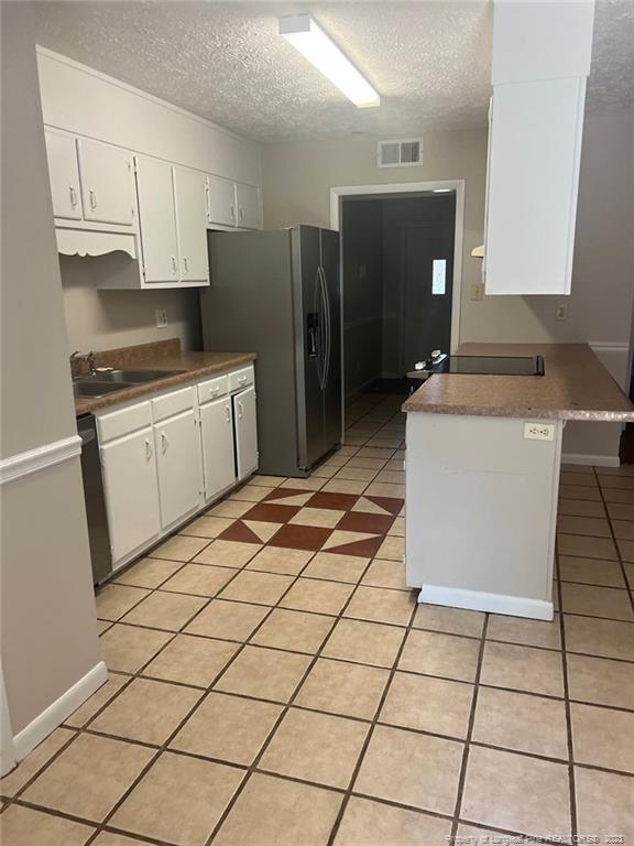 Building Photo - 6919 Skyhawk Dr