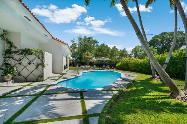 Foto del edificio - 18326 SW 83rd Pl