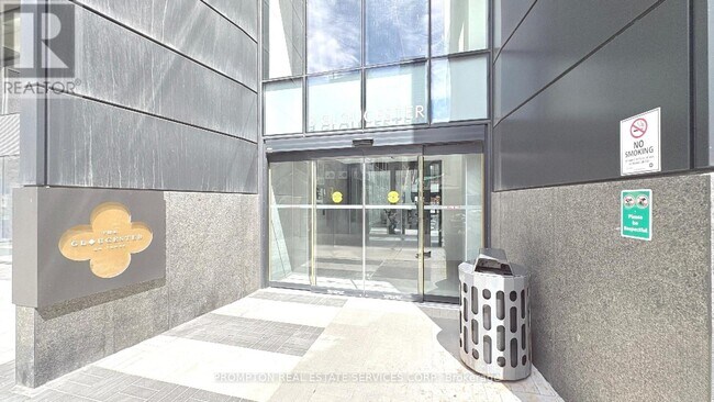Building Photo - 3 Gloucester St