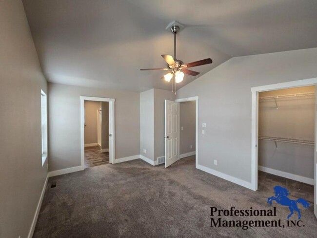 Building Photo - 3 bedroom in Billings MT 59105