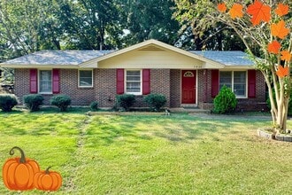 Building Photo - 3826 Fairfield Dr