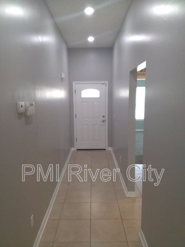 Foto del edificio - 818 Filmore Ln