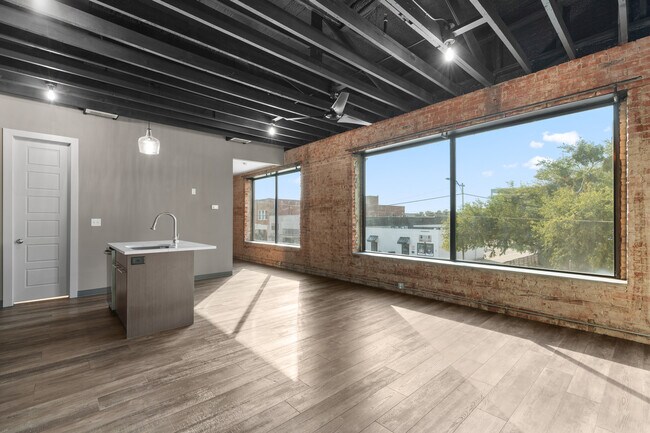 Foto del edificio - 901 9th St