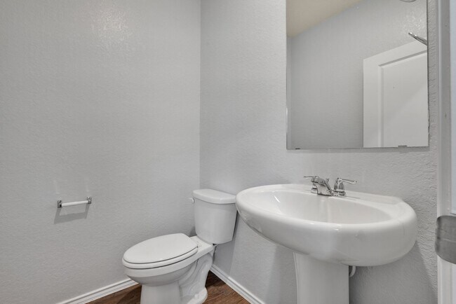 Foto del edificio - Beautiful rental home in Stoney Creek!!