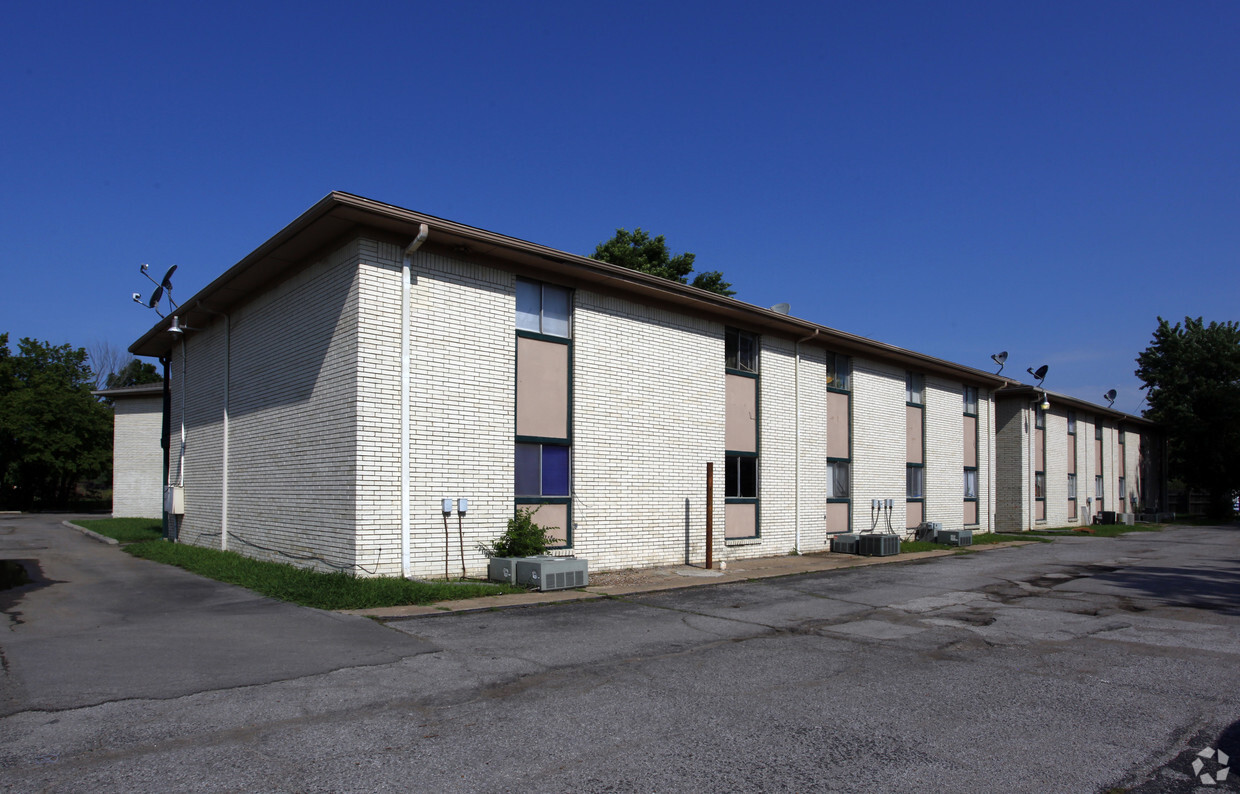 Building Photo - Riverport Apartments