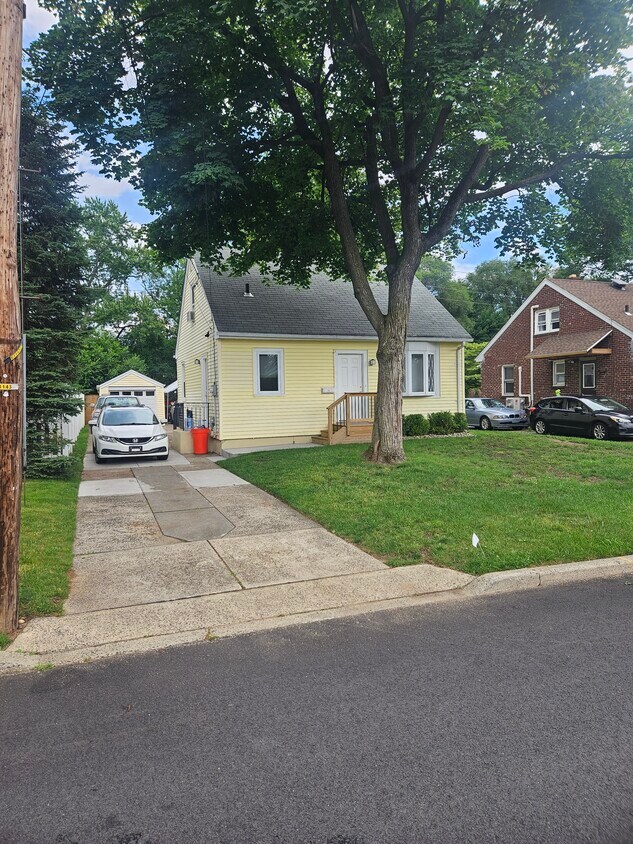 Primary Photo - 101 Bedford Rd