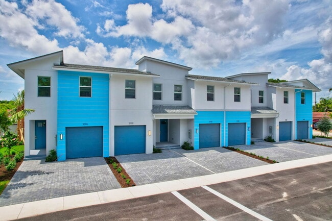 Building Photo - 3102 Duke Rd