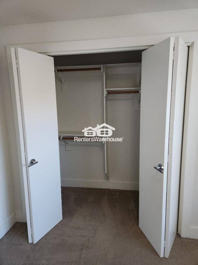 Foto del edificio - 1333 W 22nd St