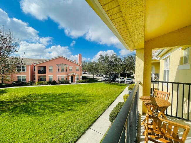Foto del edificio - 124 SW Peacock Blvd