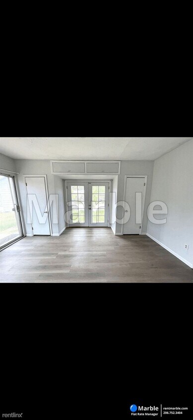 Primary Photo - 2 br, 1 bath Townhome - 90 W 100 S