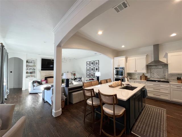 Building Photo - 4529 Venetian Way