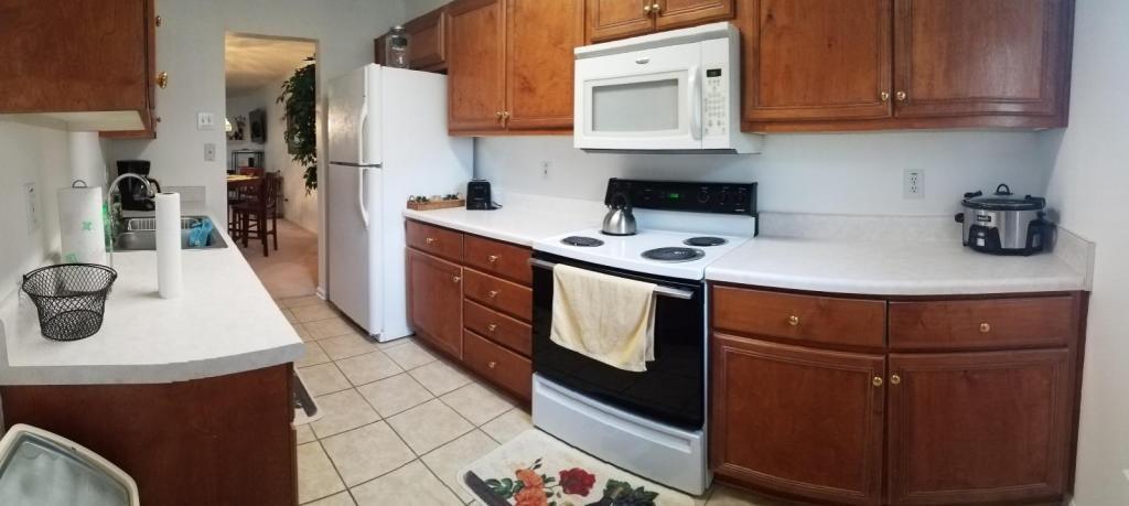 Building Photo - 218 Kitts Dr