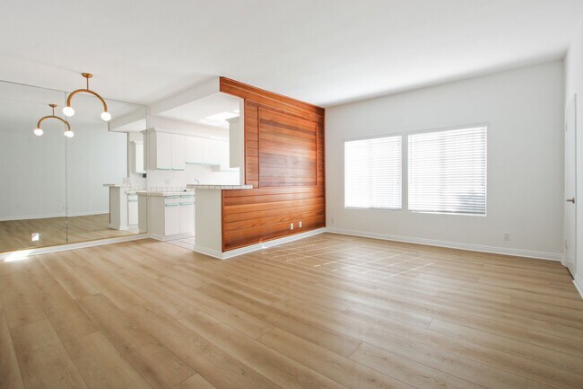 Foto del edificio - 807 5th Street in Santa Monica.  Steps to ...