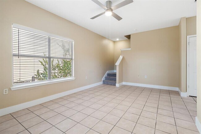 Building Photo - 5909 Signal Point