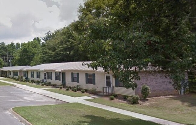 Foto del edificio - 3155 Louisville St