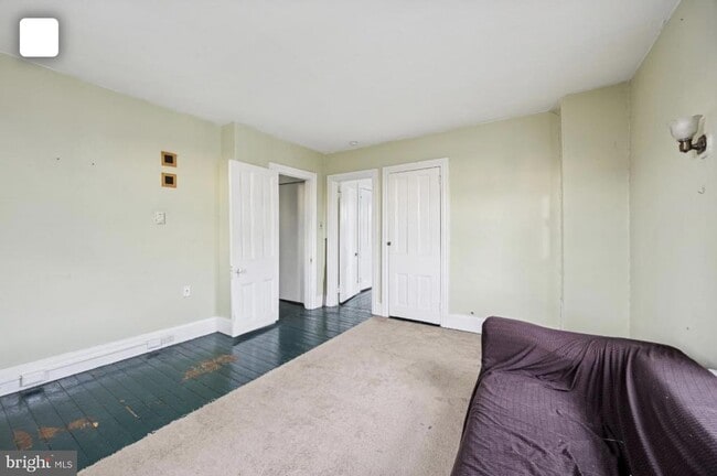 Building Photo - 30 W Chester Pike