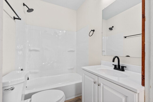 Foto del edificio - Newly Updated 3 Bed Home