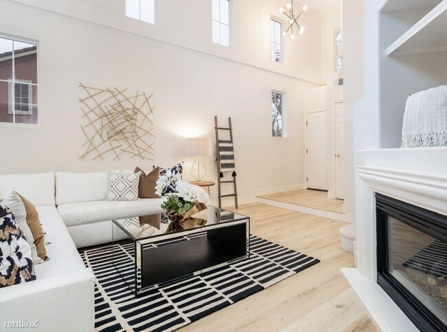 Foto del edificio - 3 br, 2.5 bath House - 134 Coralflower Lane