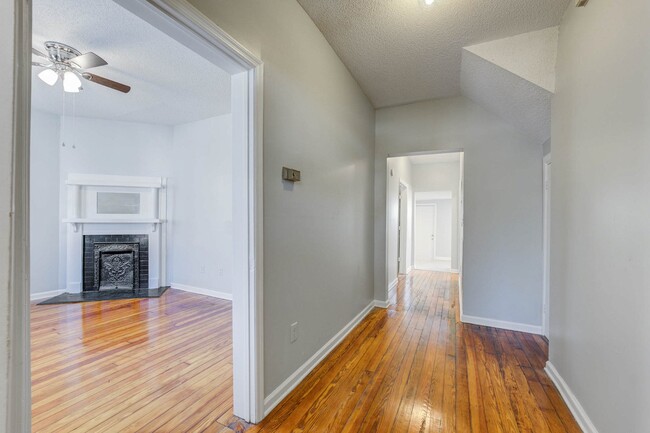 Building Photo - 699 King Street Apt #A, Charleston, SC 294...