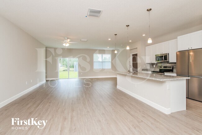 Foto del edificio - 756 Lavender St SE