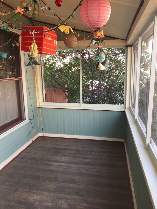 Foto del edificio - HISTORIC QUEEN ANNE 3 Bedroom  2 Bath