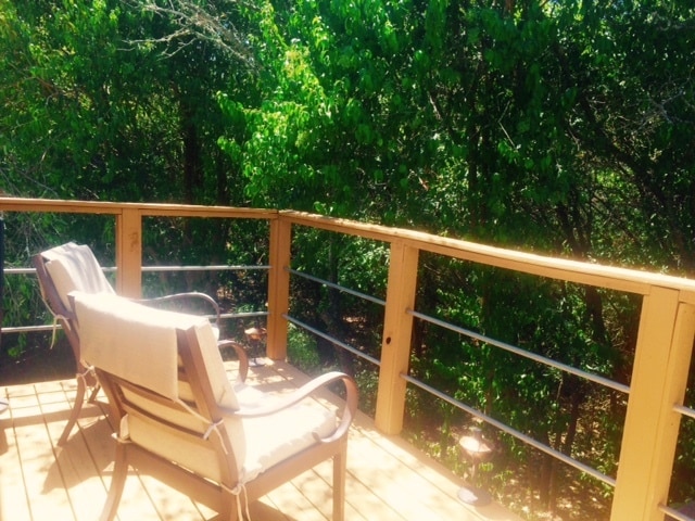 Terraza privada fuera del dormitorio principal - 9810 Lake Ridge Dr