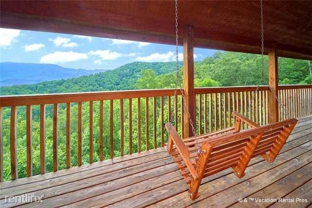 Primary Photo - 1215 Ski View Dr