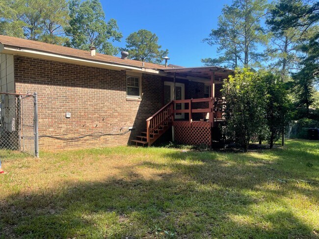 Foto del edificio - North Columbus 3 bedroom 2 bath