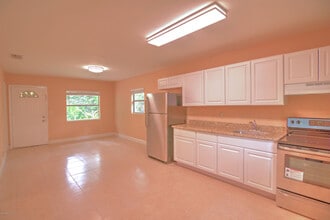 Building Photo - 2885 Gilmore St