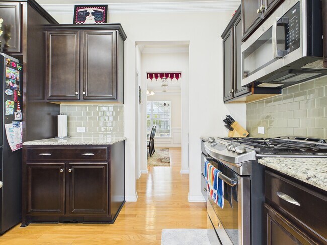Foto del edificio - 1256 Tranquility Point Ave NW