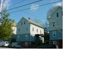Primary Photo - 204 River St