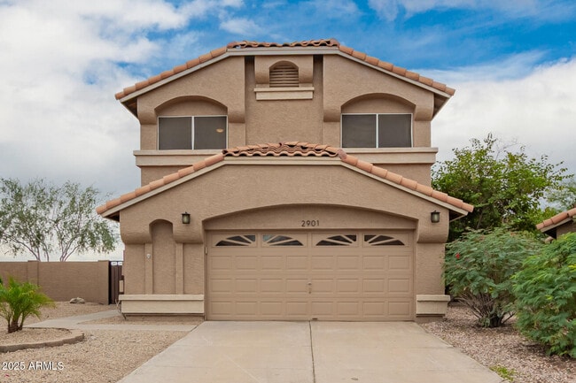 Foto del edificio - 2901 E Woodland Dr