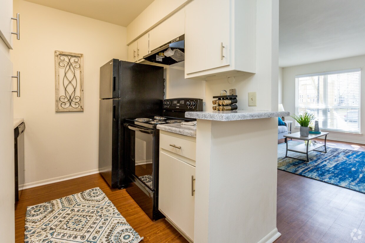 The Life at Wood Springs Apartments 6495 Piping Rock Ln Indianapolis