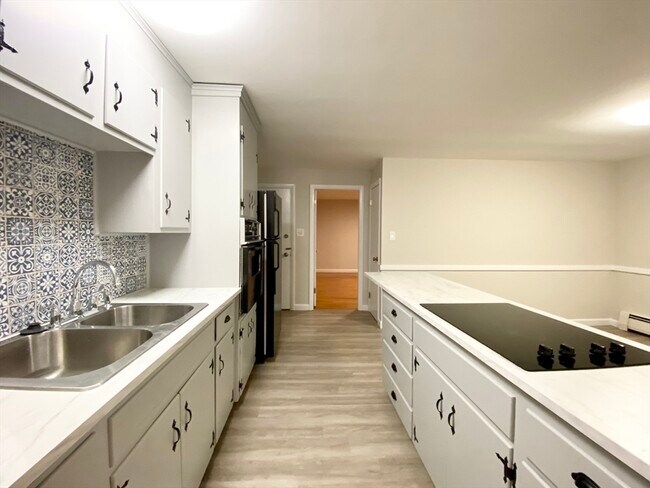 Foto del edificio - 57 Kimball Ave