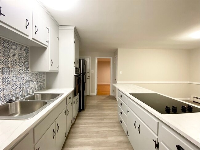 Building Photo - 57 Kimball Ave