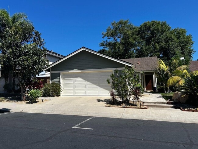 Building Photo - 966 Sheffield Dr