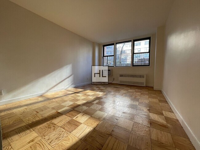Building Photo - EAST 36 STREET