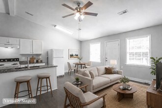 Building Photo - 100 Creeks Bend Dr
