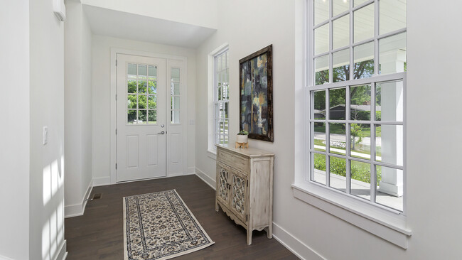 Foto del edificio - 724 Derby Ln